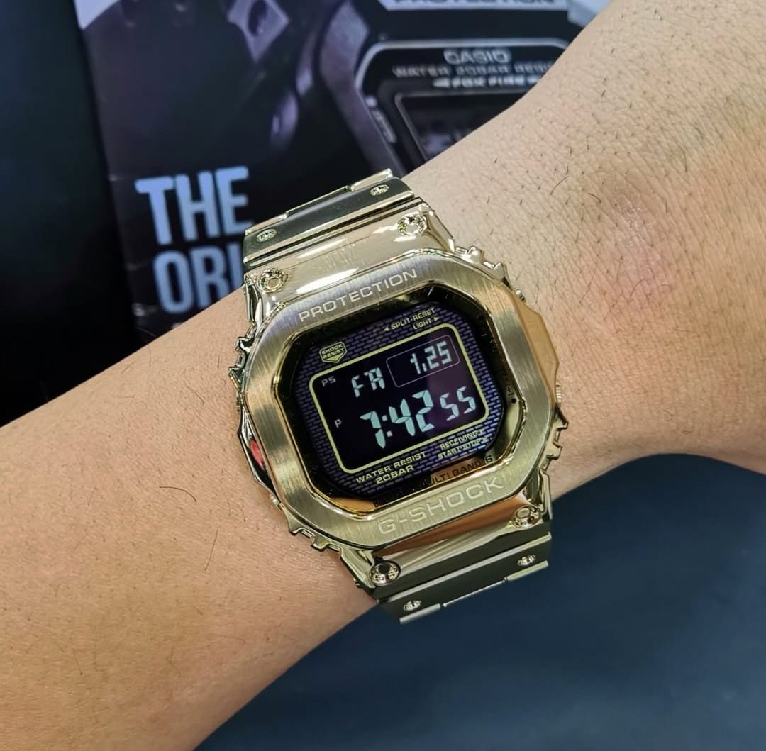 G-Shock GMW B5000GD Generic