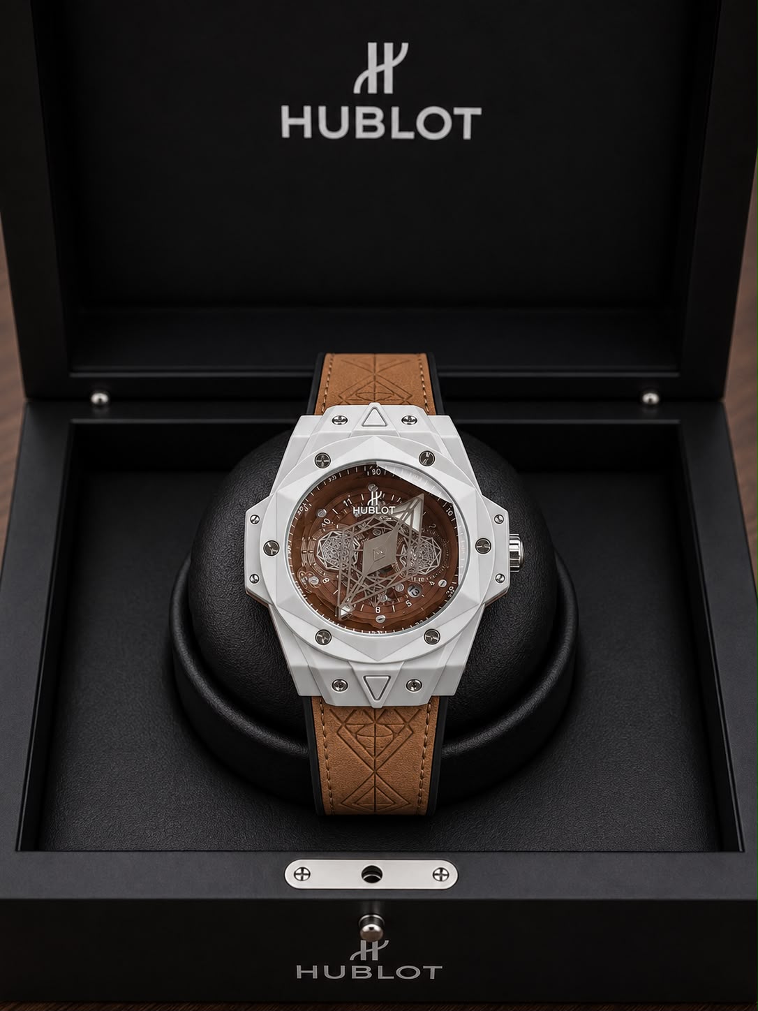 Hublot Case Shape: Unique Generic