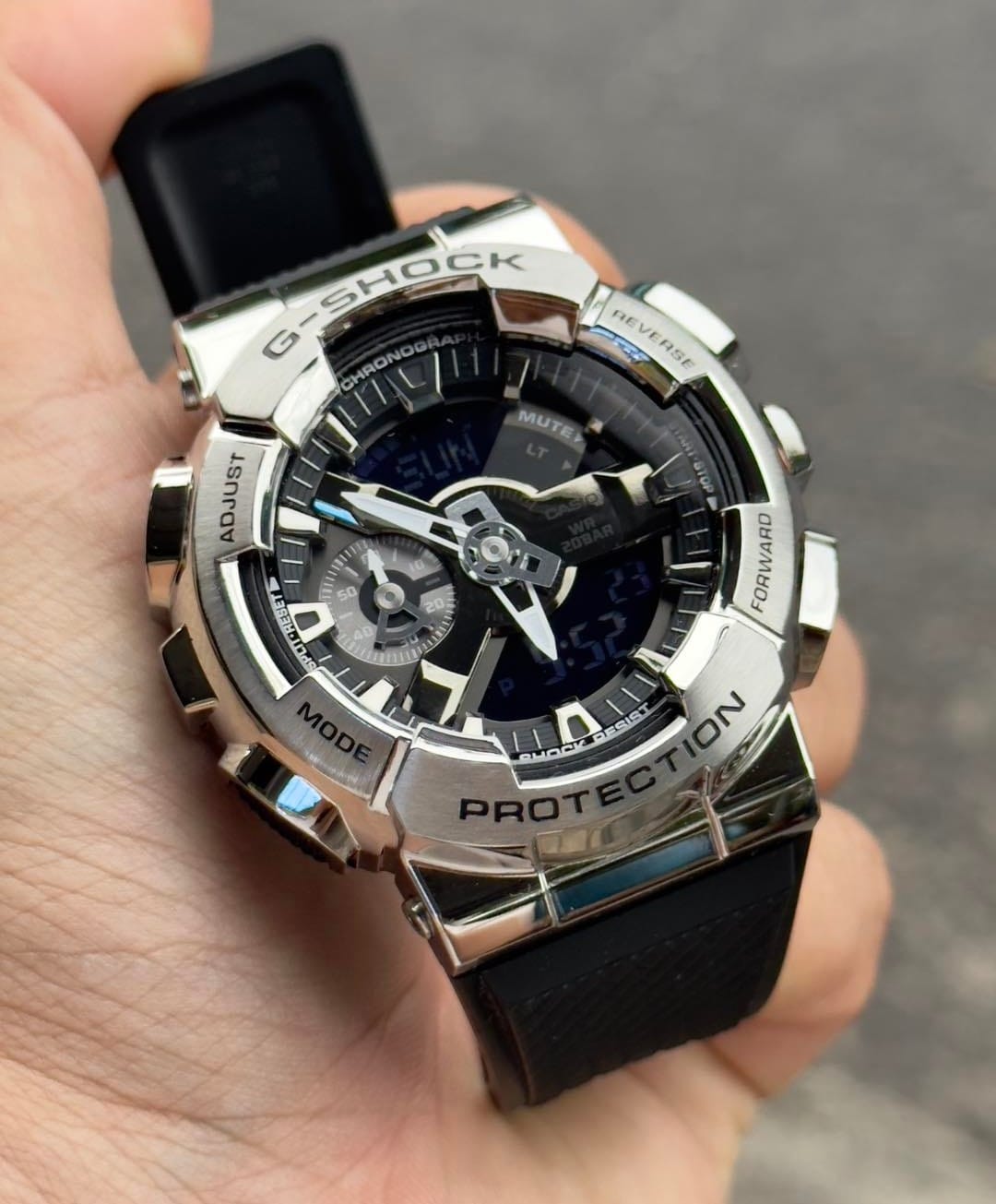 G-Shock GM-110-1A  Generic