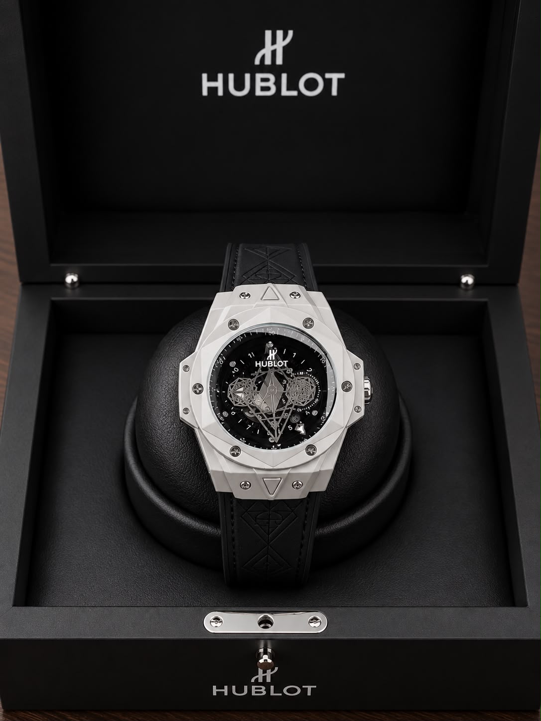 Hublot Case Shape: Unique Generic